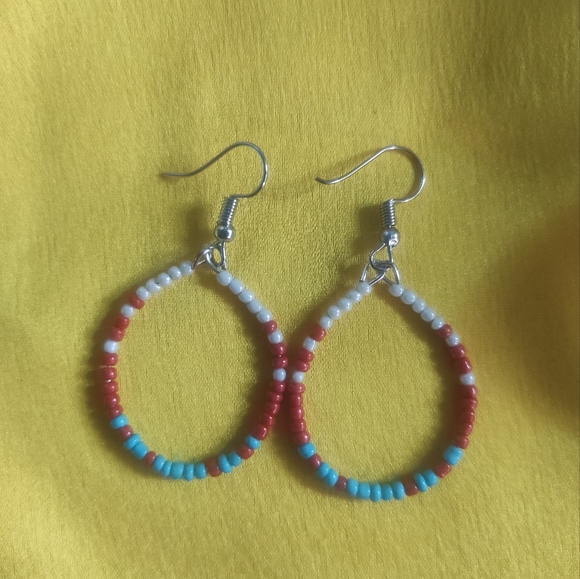 EARRINGS - Picture 4 of 4